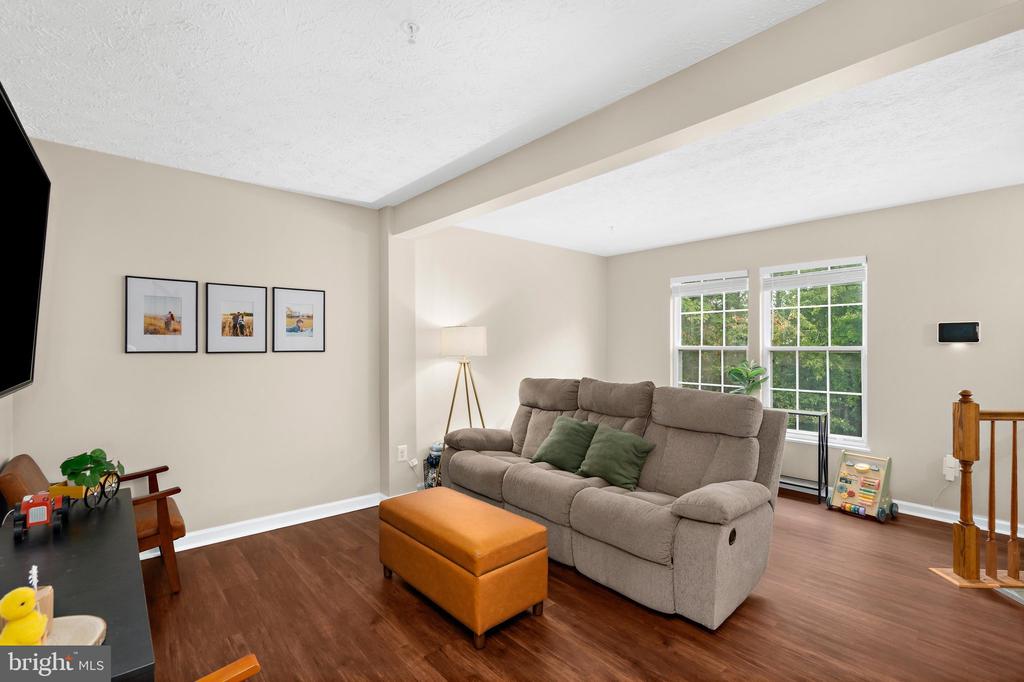 779 PINE DRIFT DRIVE
