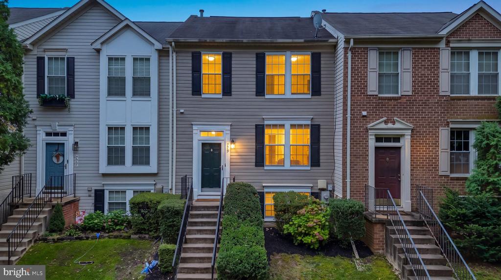 779 PINE DRIFT DRIVE