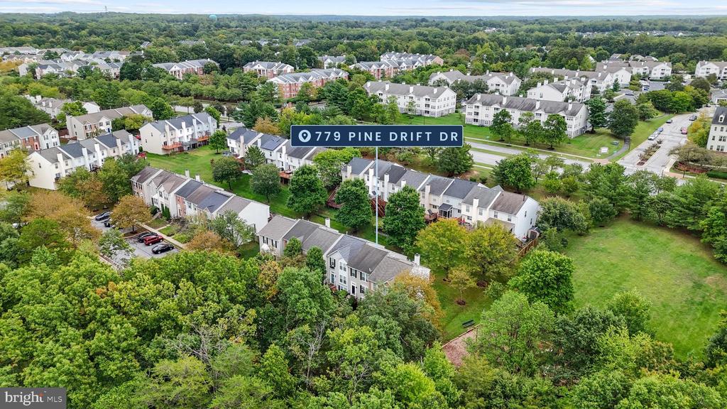 779 PINE DRIFT DRIVE