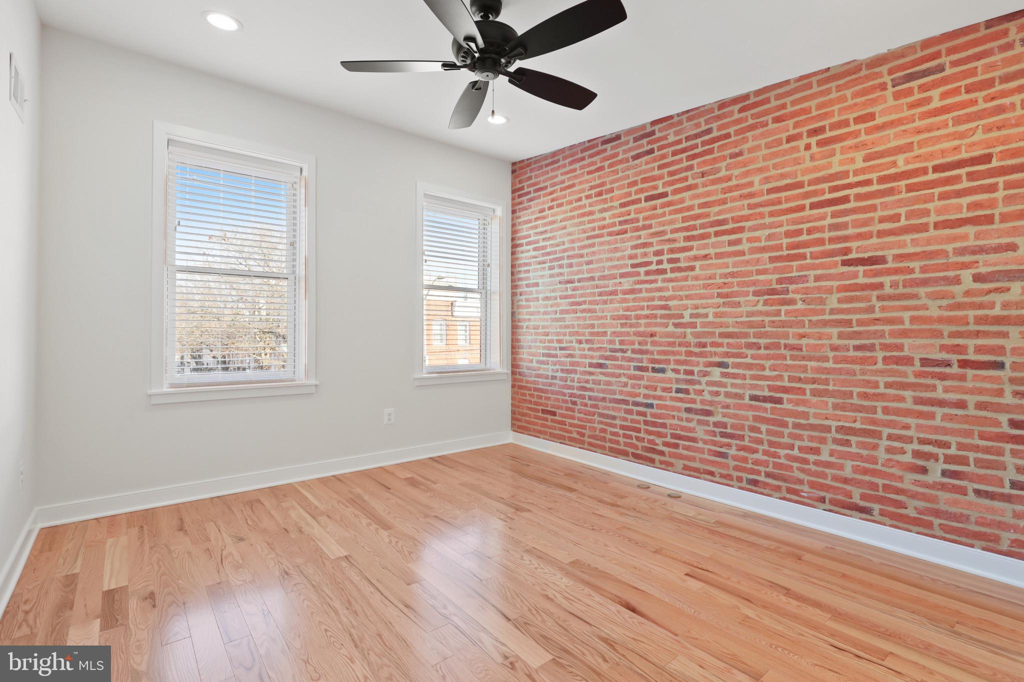 119 E Randall St