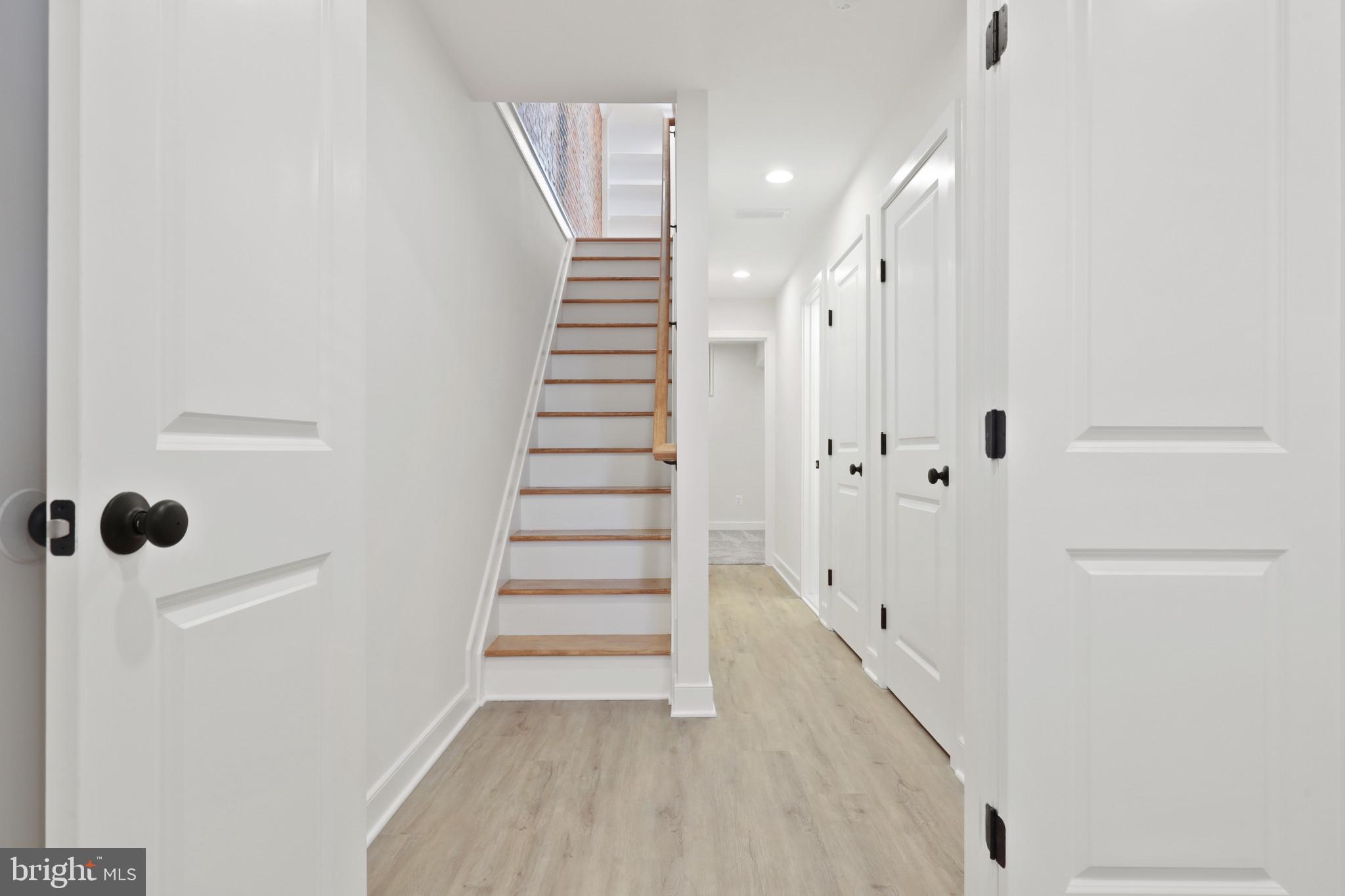 119 E Randall St