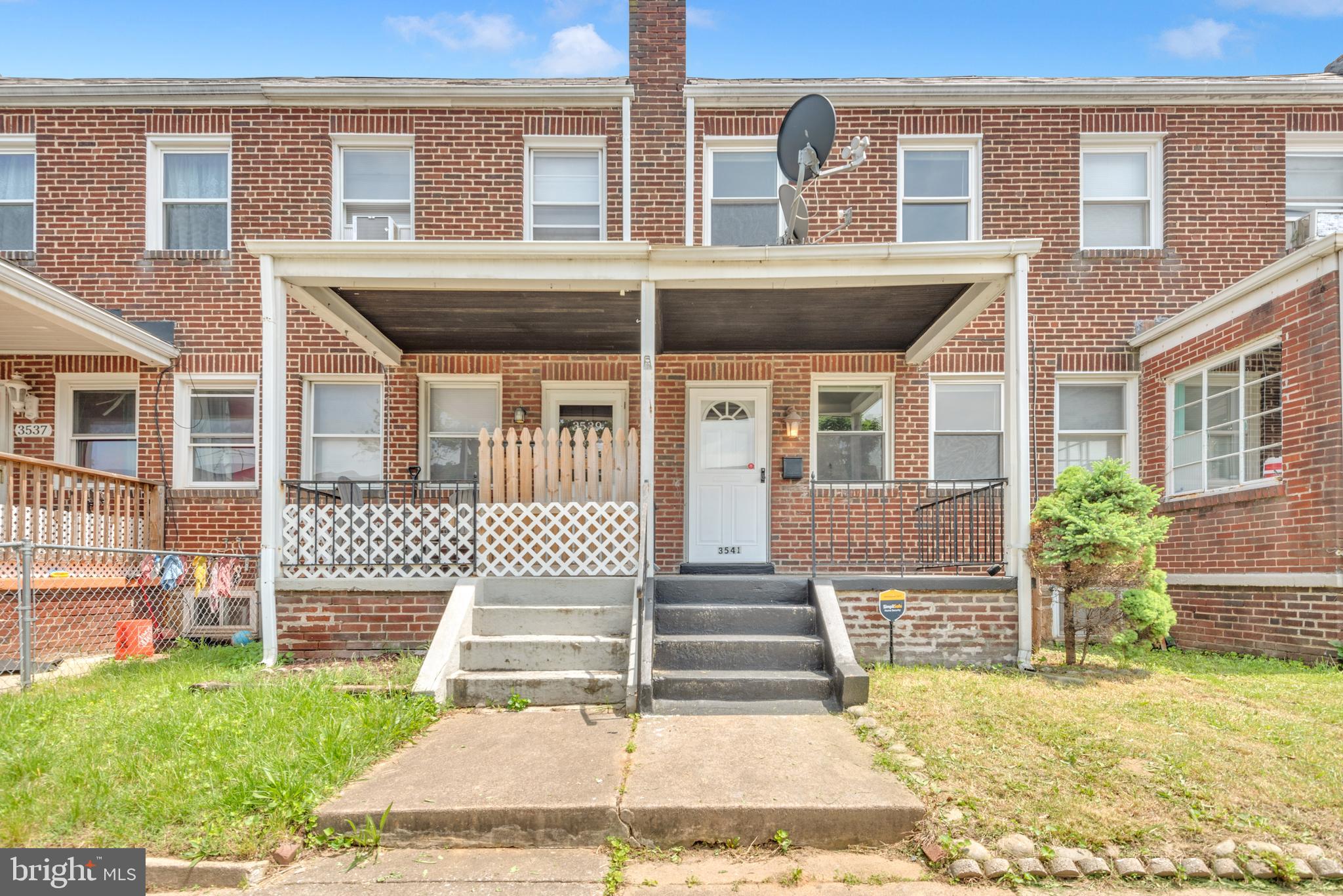 3541 Horton Ave