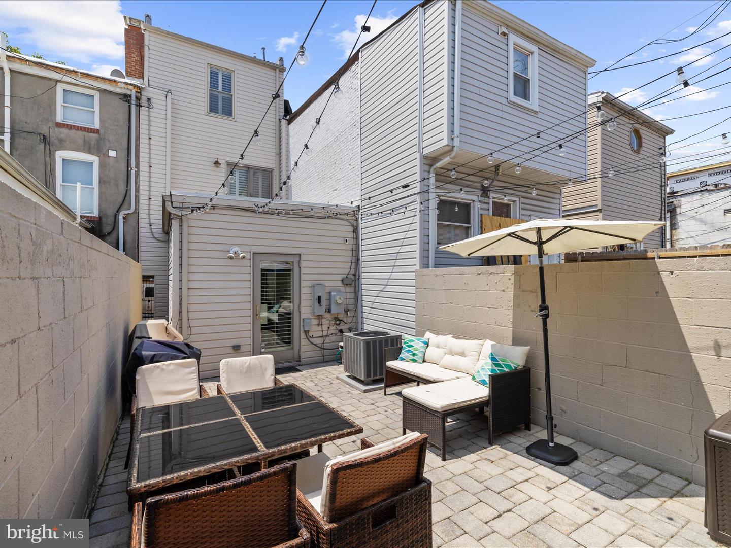 1105 S Linwood Ave