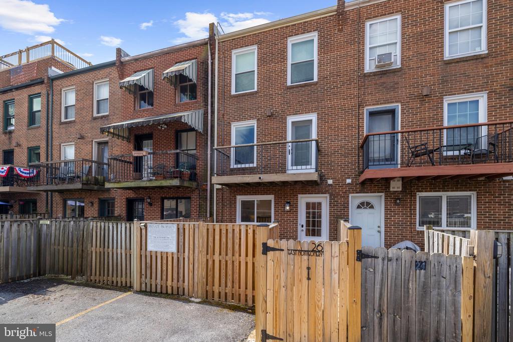 26 E MONTGOMERY STREET