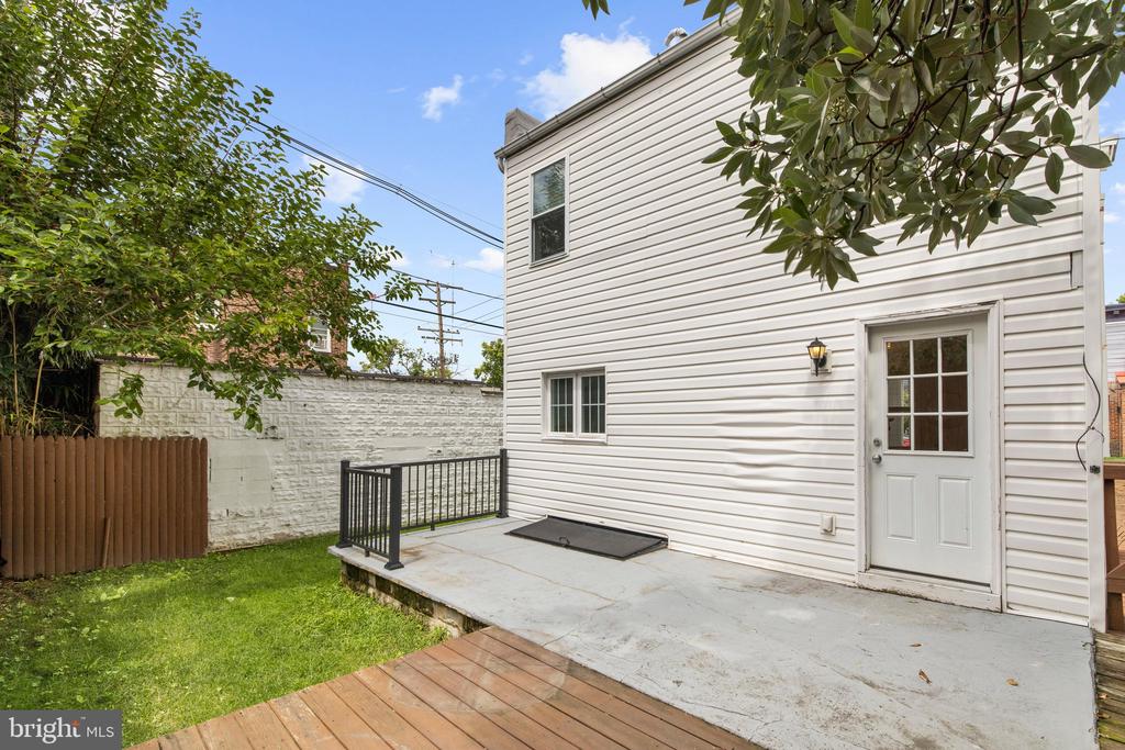 1205 UNION AVENUE