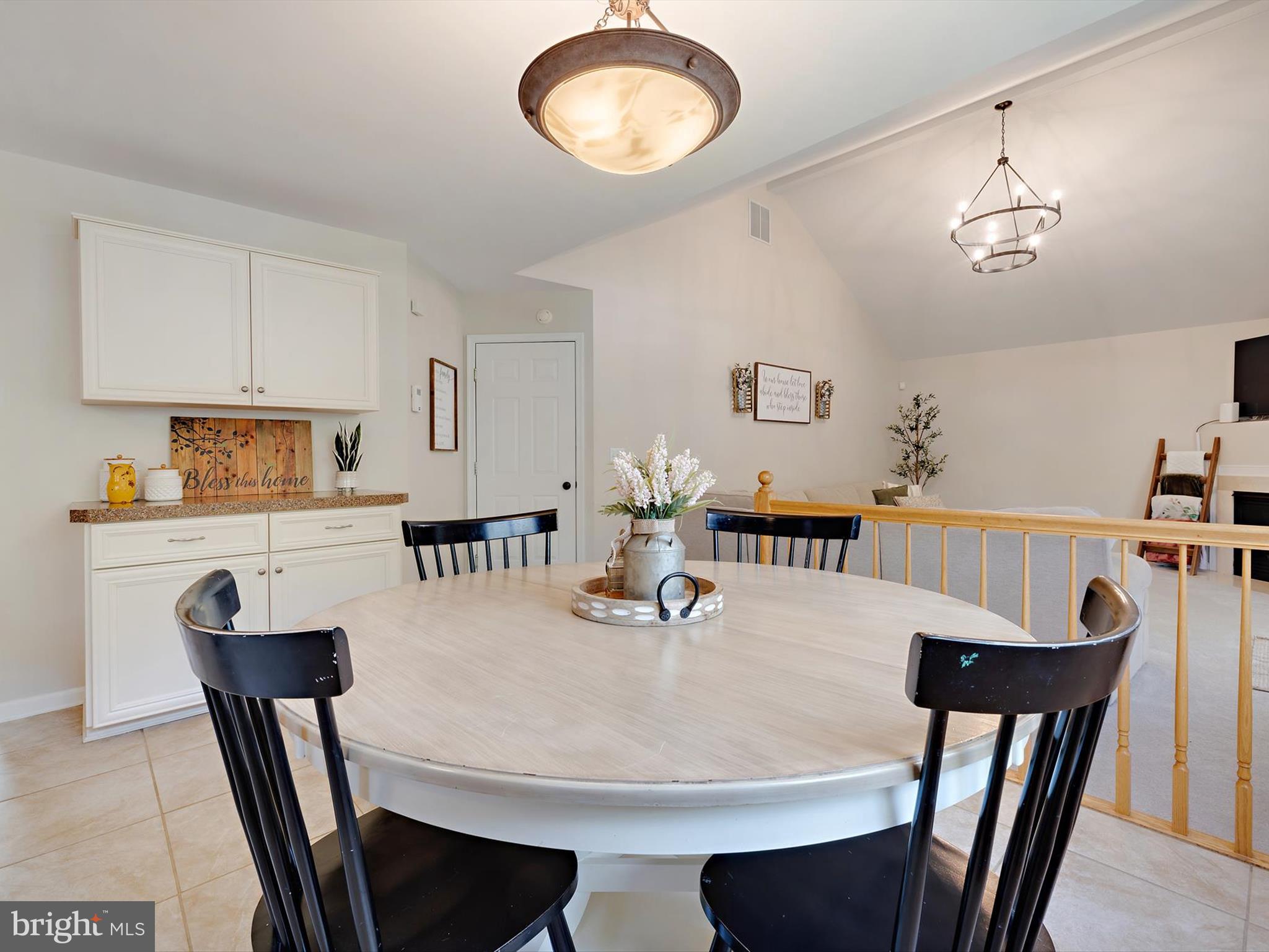 4225 Tupelo Ct