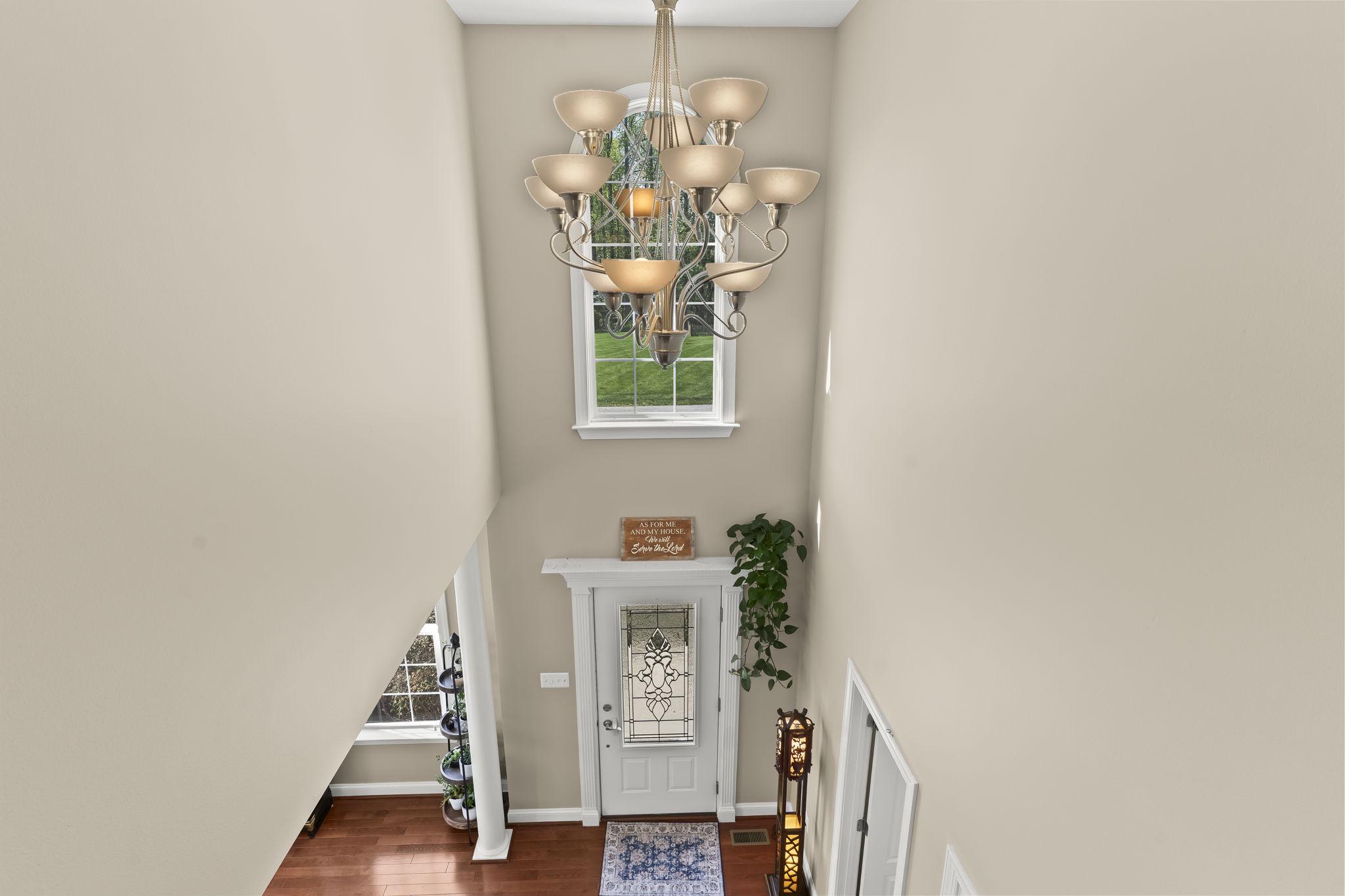 1905 RESTING RIDGE LANE