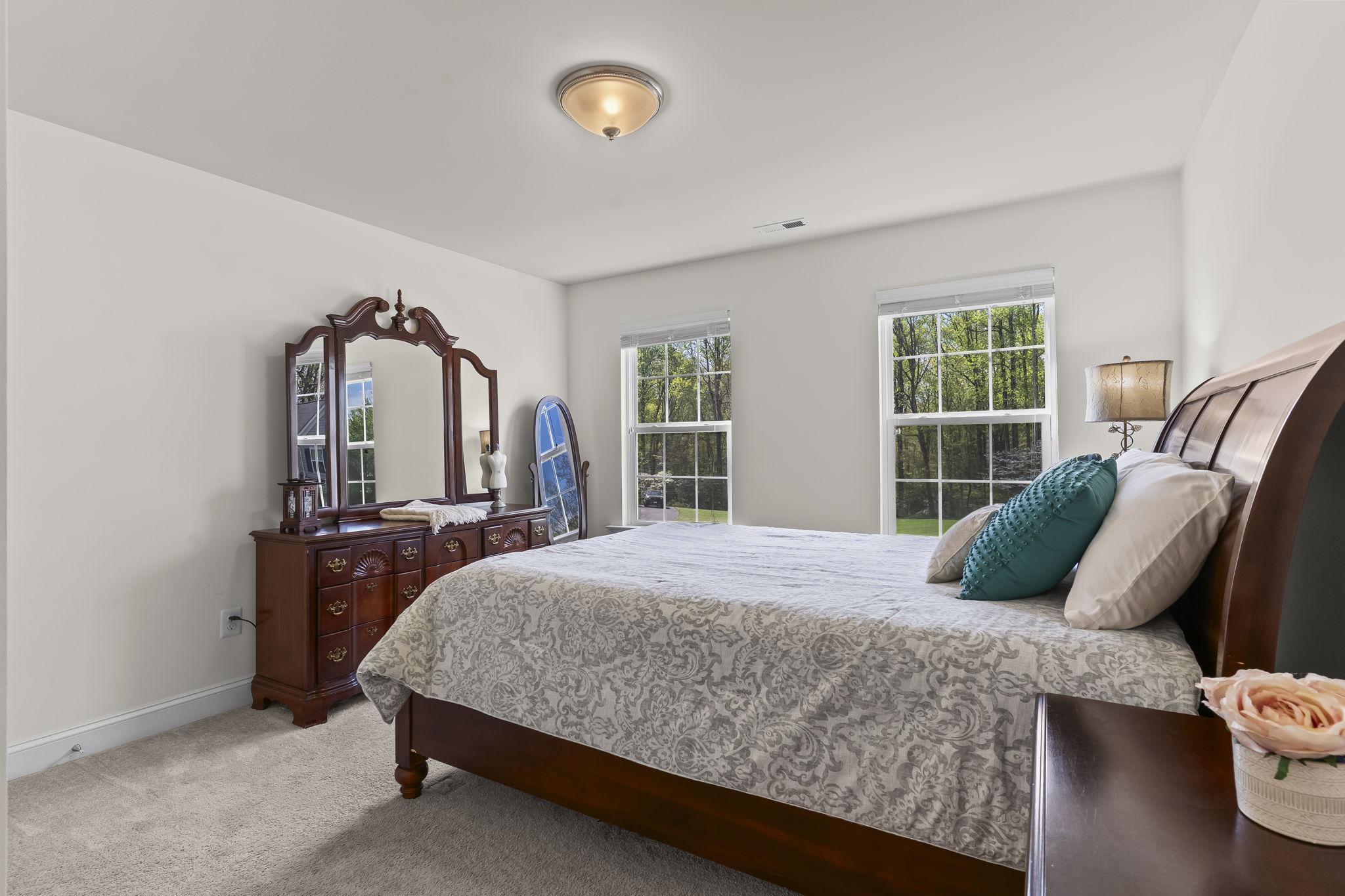 1905 RESTING RIDGE LANE