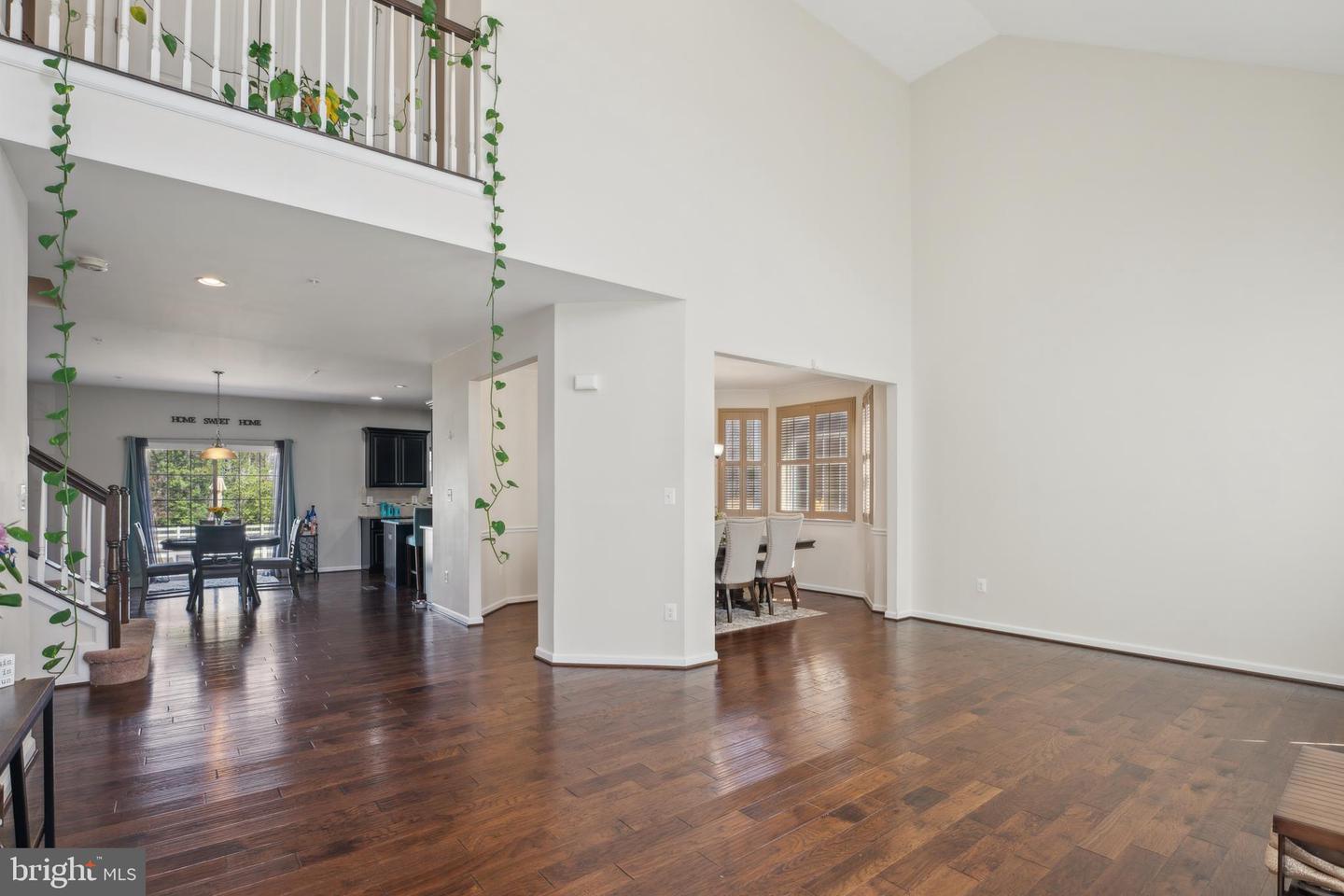 11320 Sierra Ln