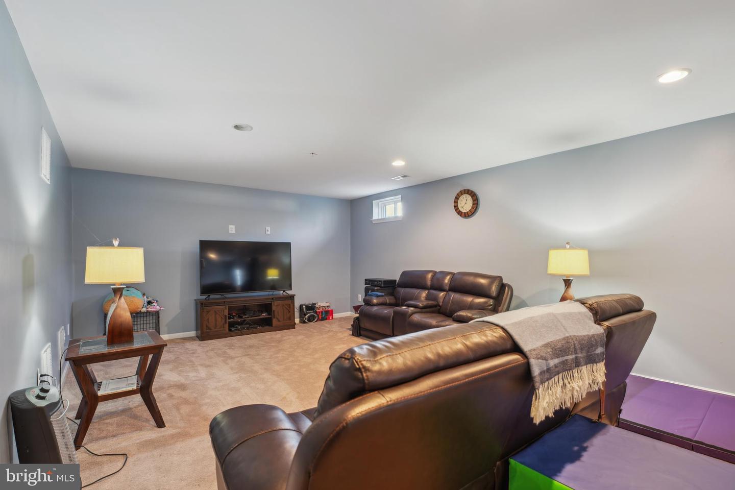 11320 Sierra Ln