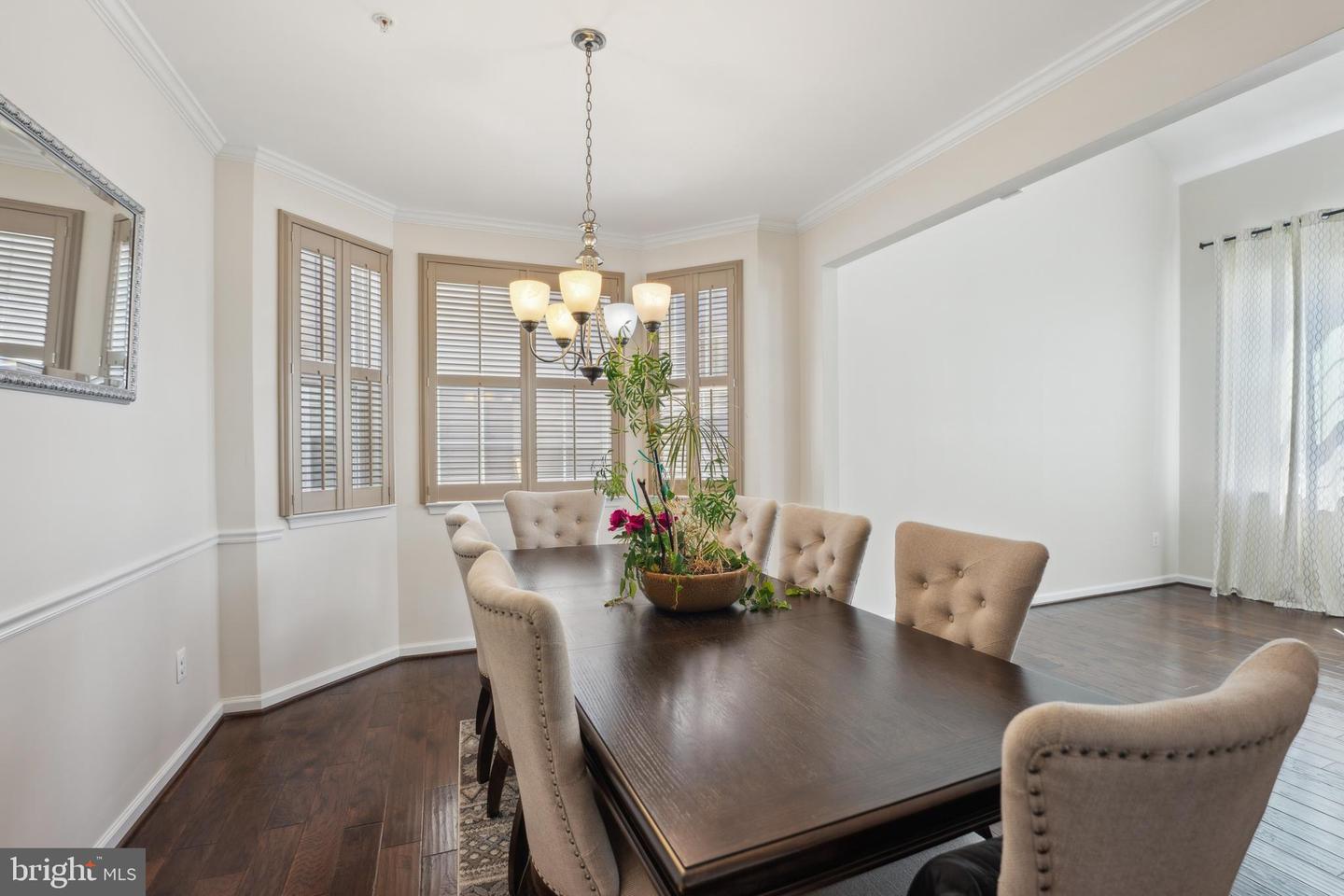 11320 Sierra Ln