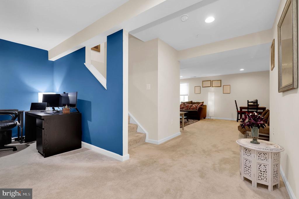 6426 Madigan Trl