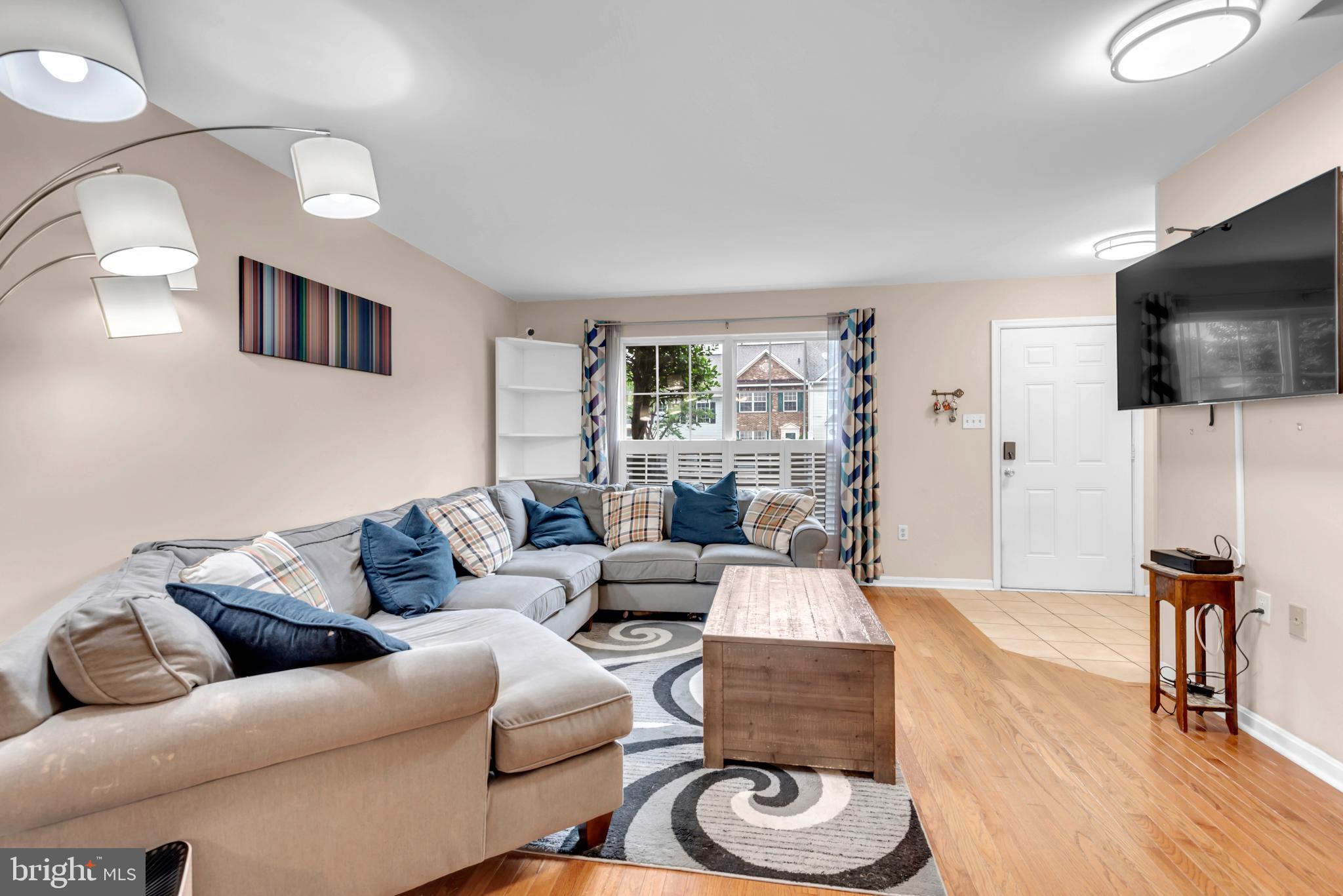 9203 Ridgefield Cir
