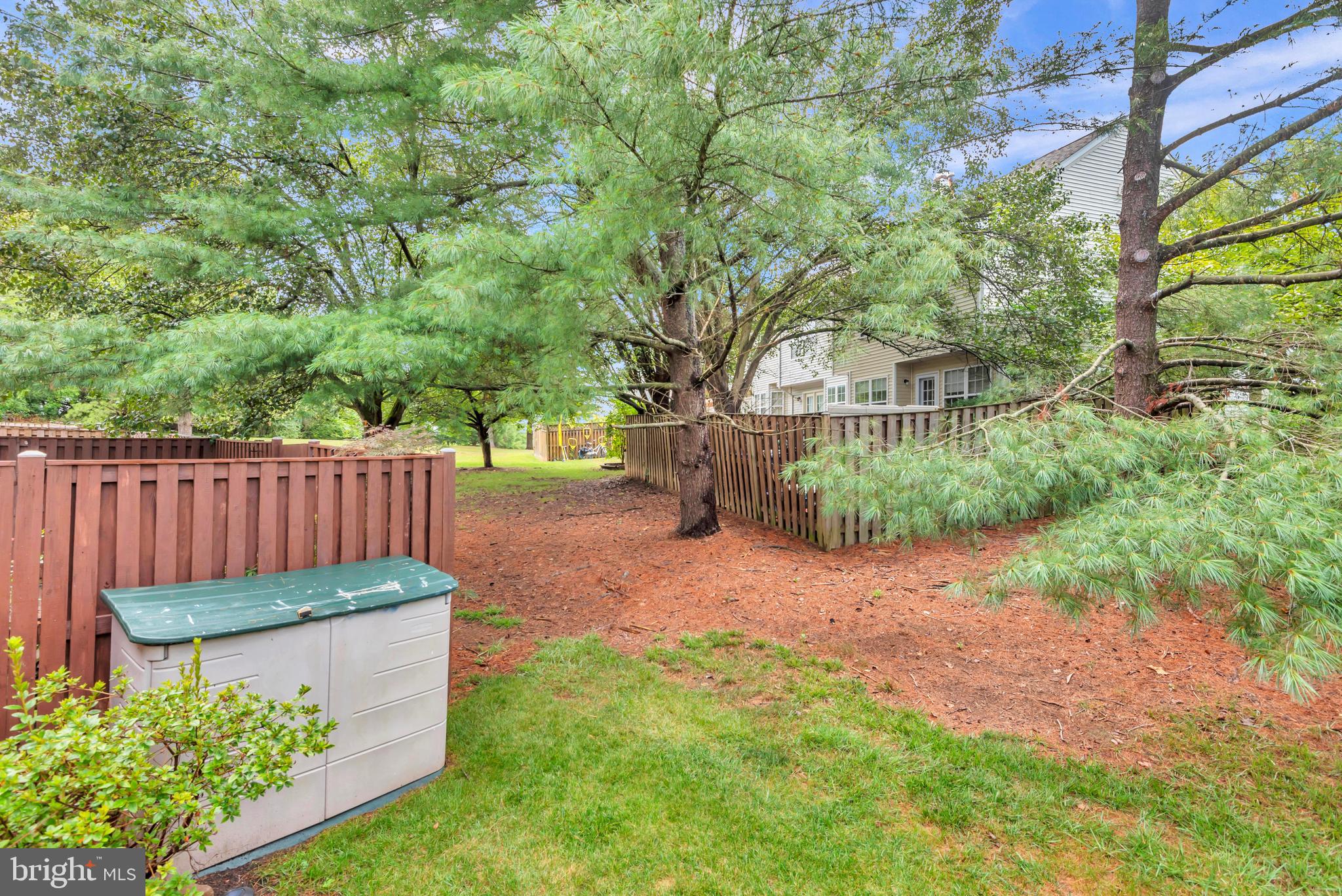9203 Ridgefield Cir