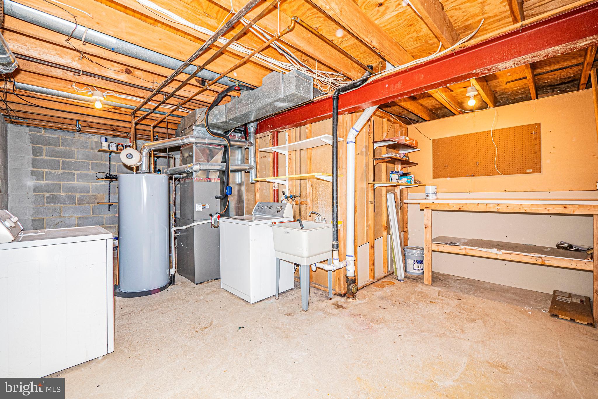 9293 LAPWING COURT
