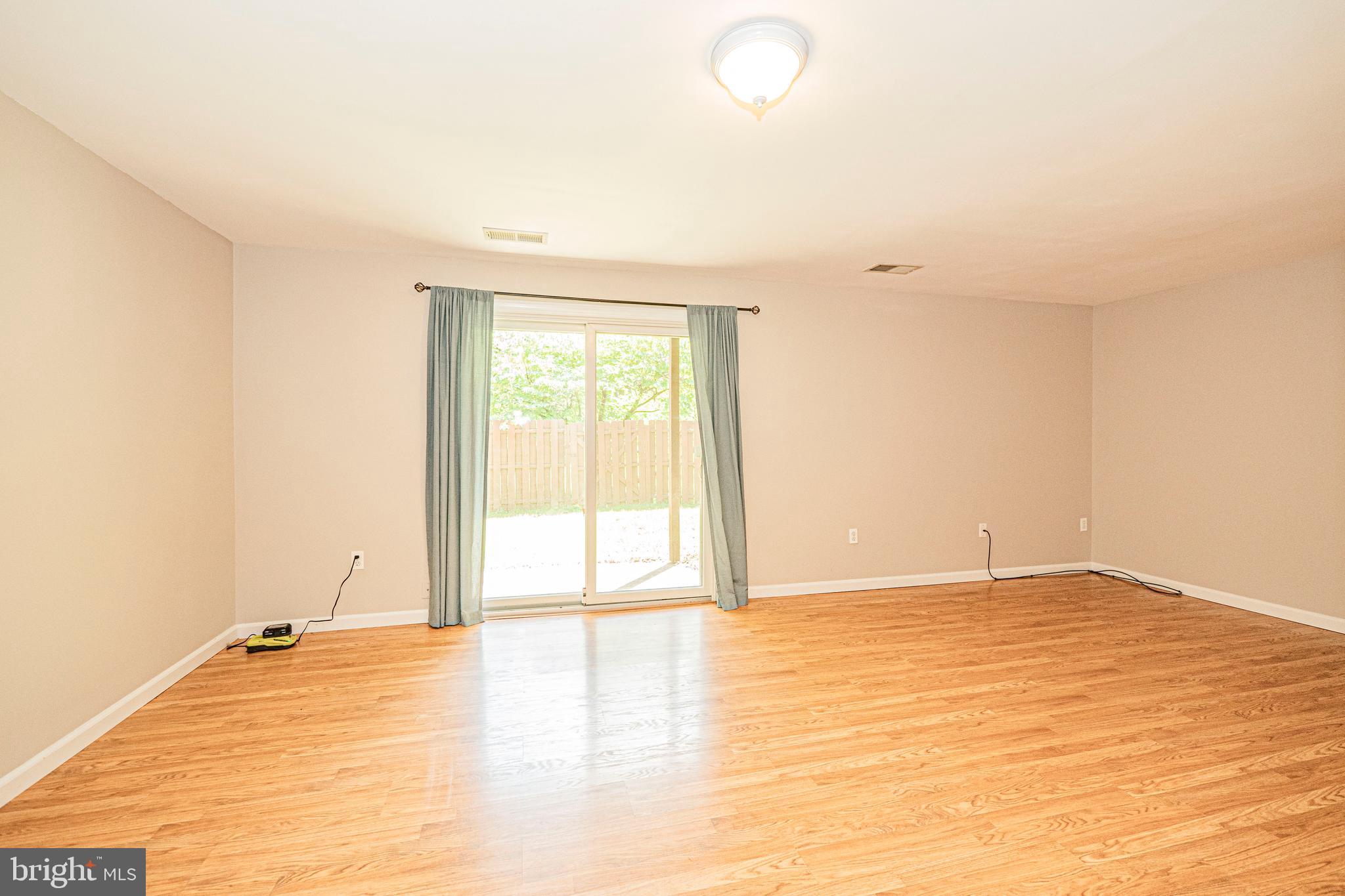 9293 LAPWING COURT