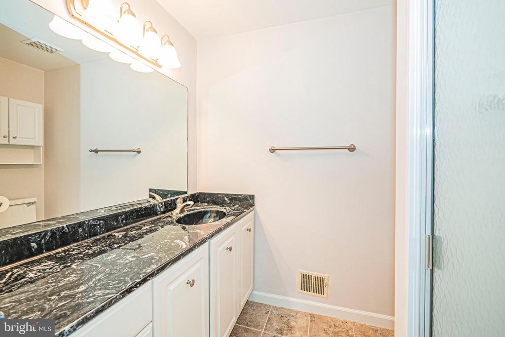 9293 LAPWING COURT