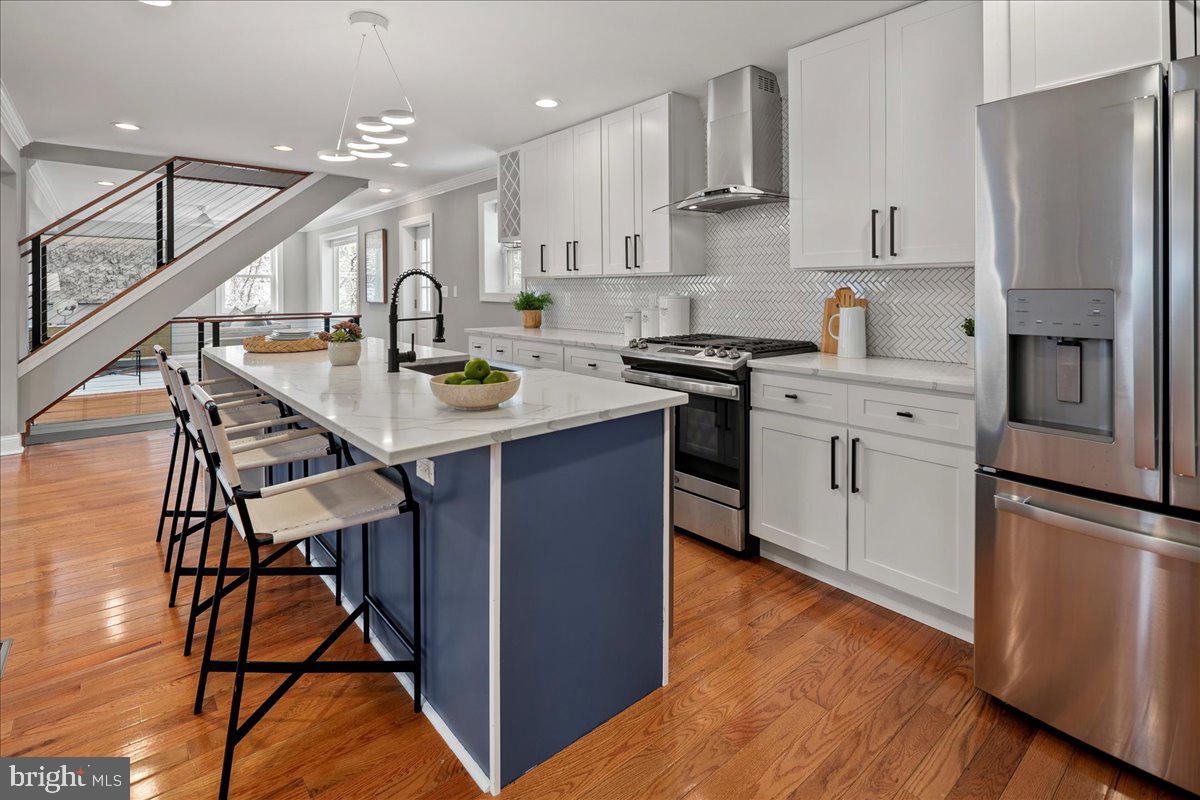 111 SUNNYSIDE ROAD