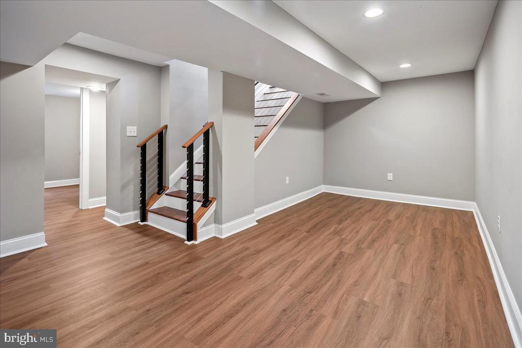 111 SUNNYSIDE ROAD