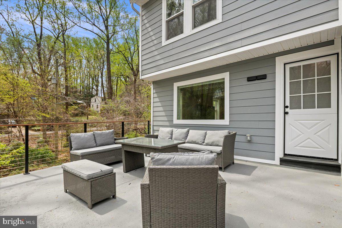 111 SUNNYSIDE ROAD