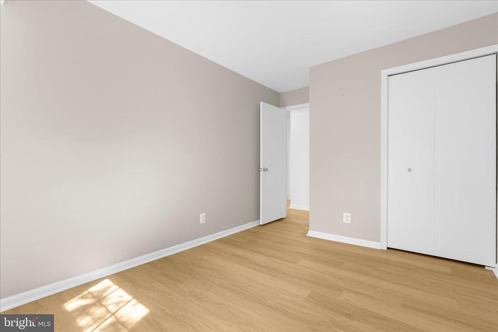 20332 BEACONFIELD TERRACE 20332