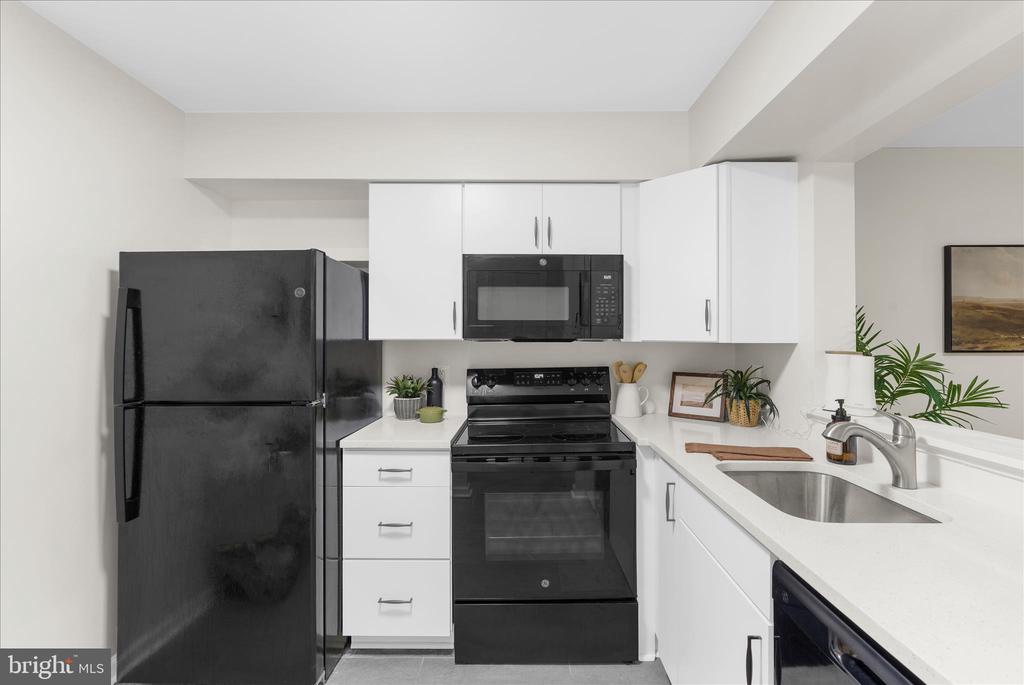20332 BEACONFIELD TERRACE 20332