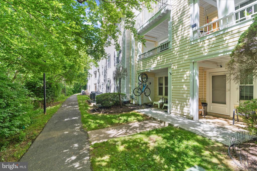 20332 BEACONFIELD TERRACE 20332