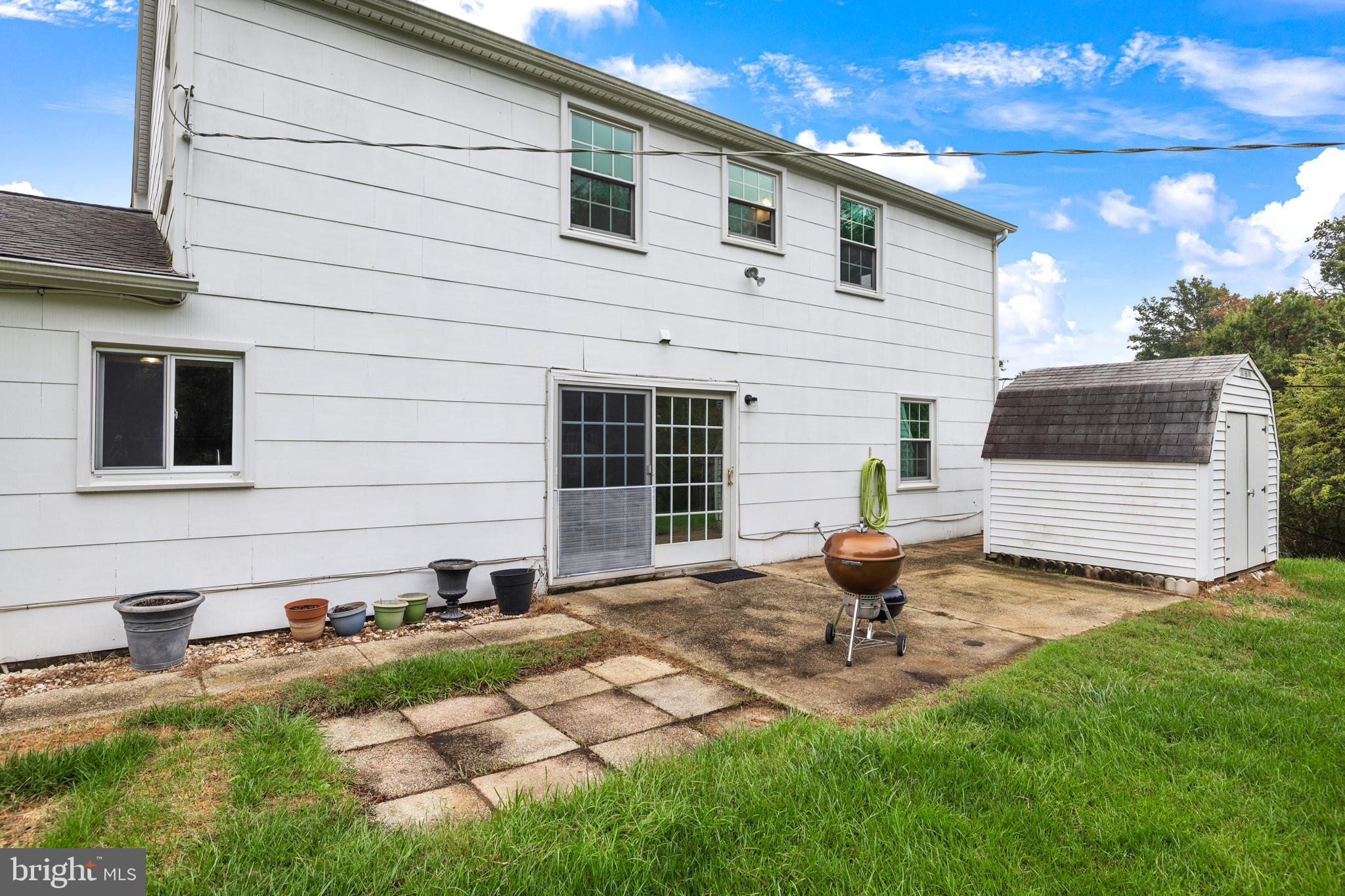 4802 Raemore Ln