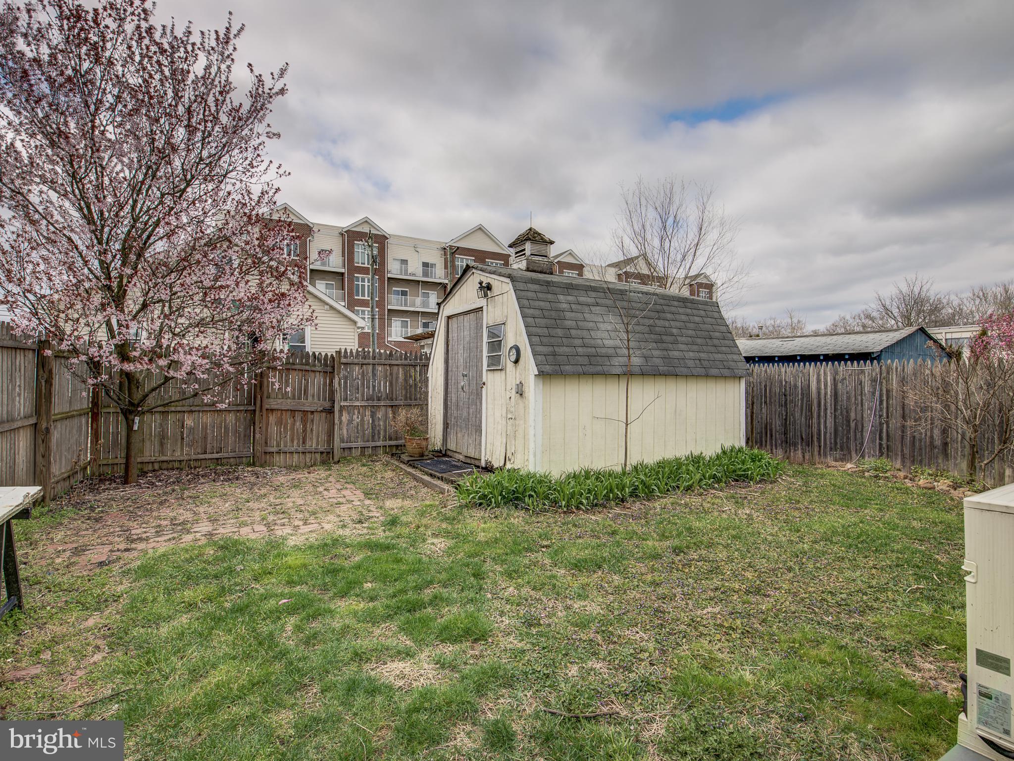 29 A St