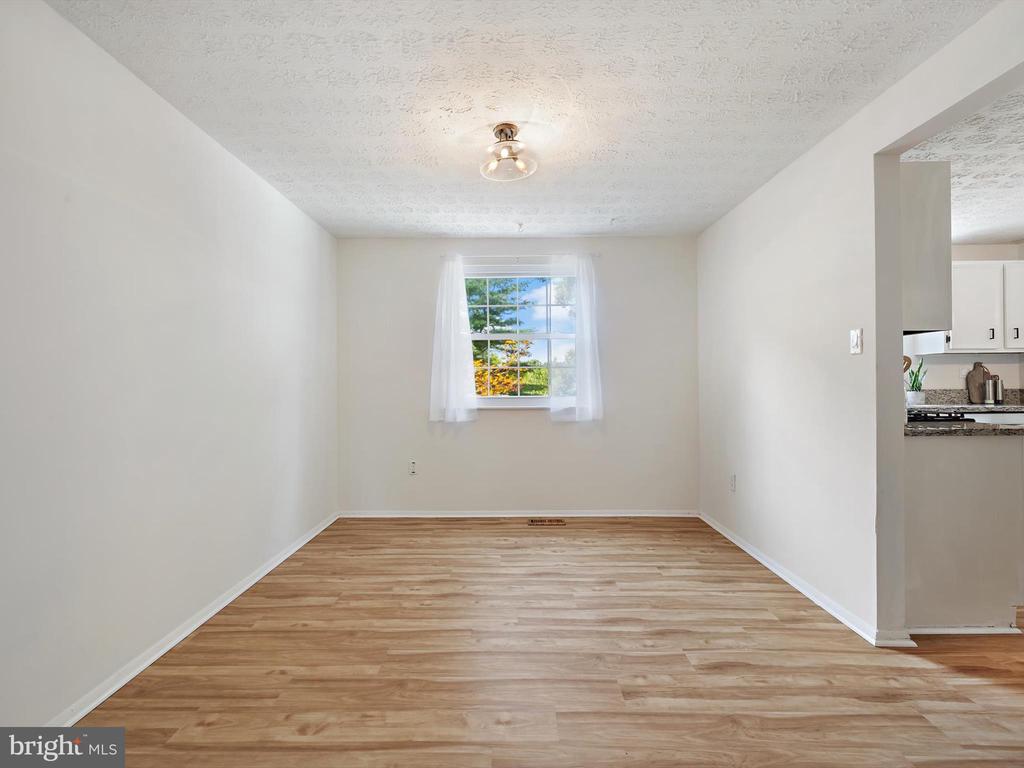 12702 Old Chapel Rd
