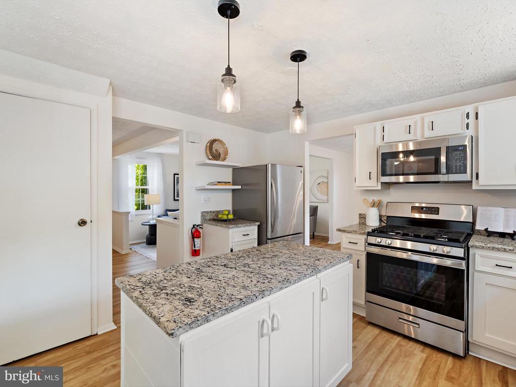 12702 Old Chapel Rd