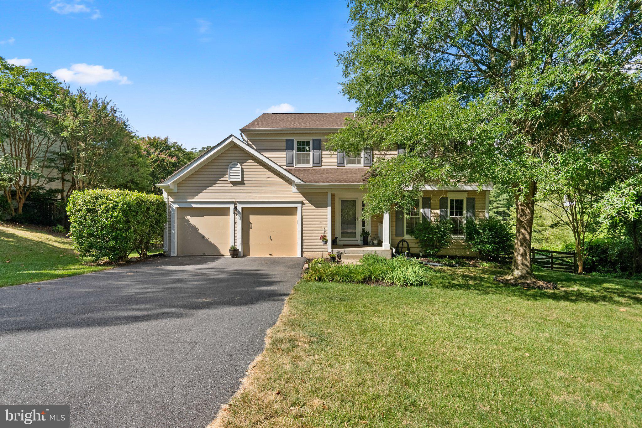 8120 Triple Crown Rd