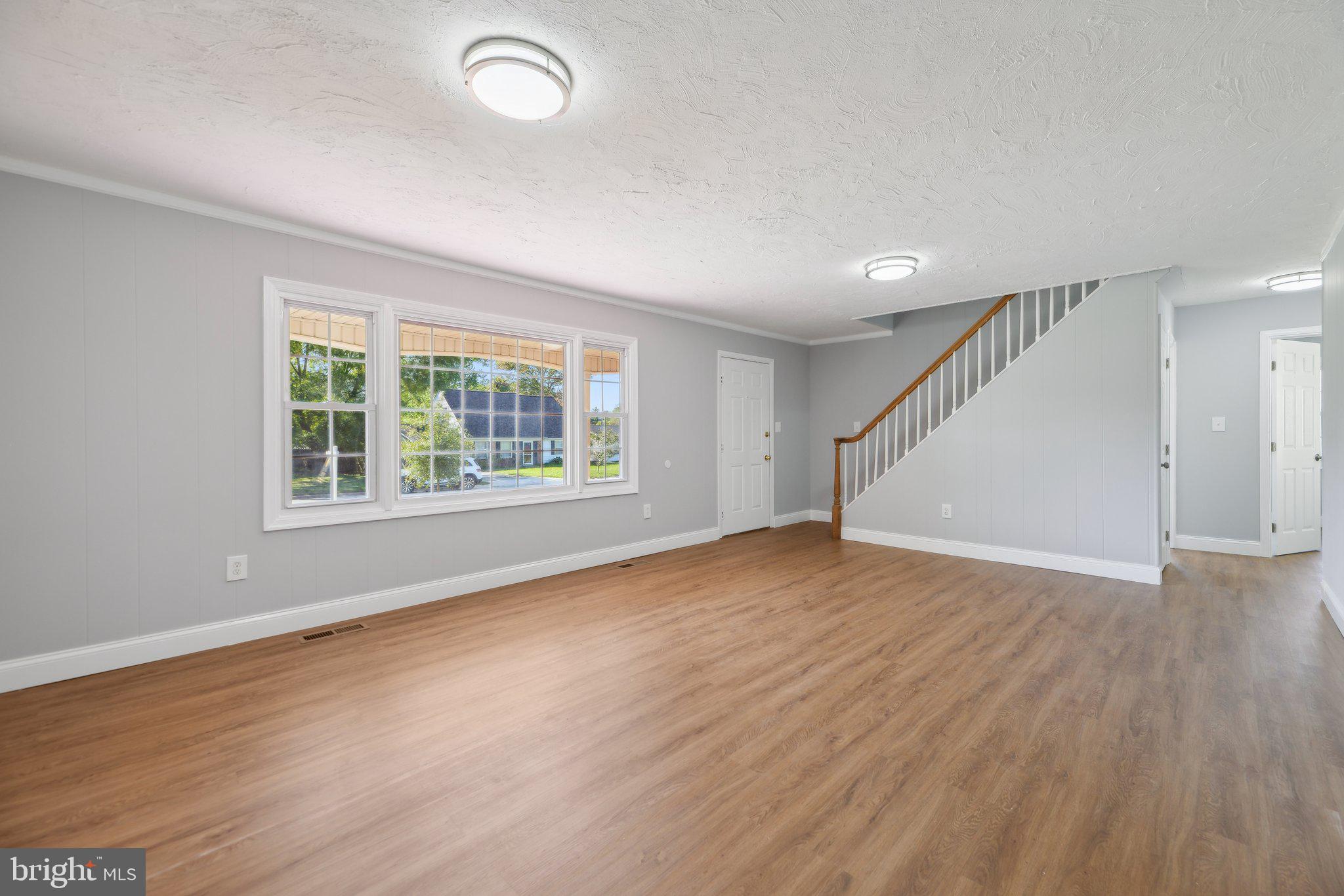 12606 Beechfern Ln