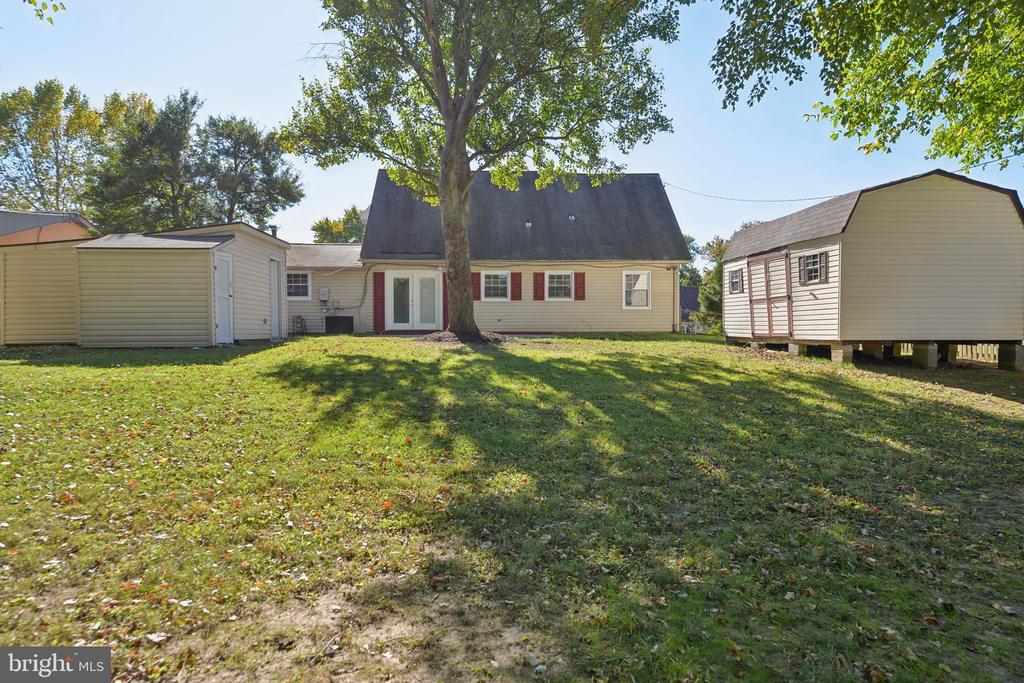 12606 Beechfern Ln
