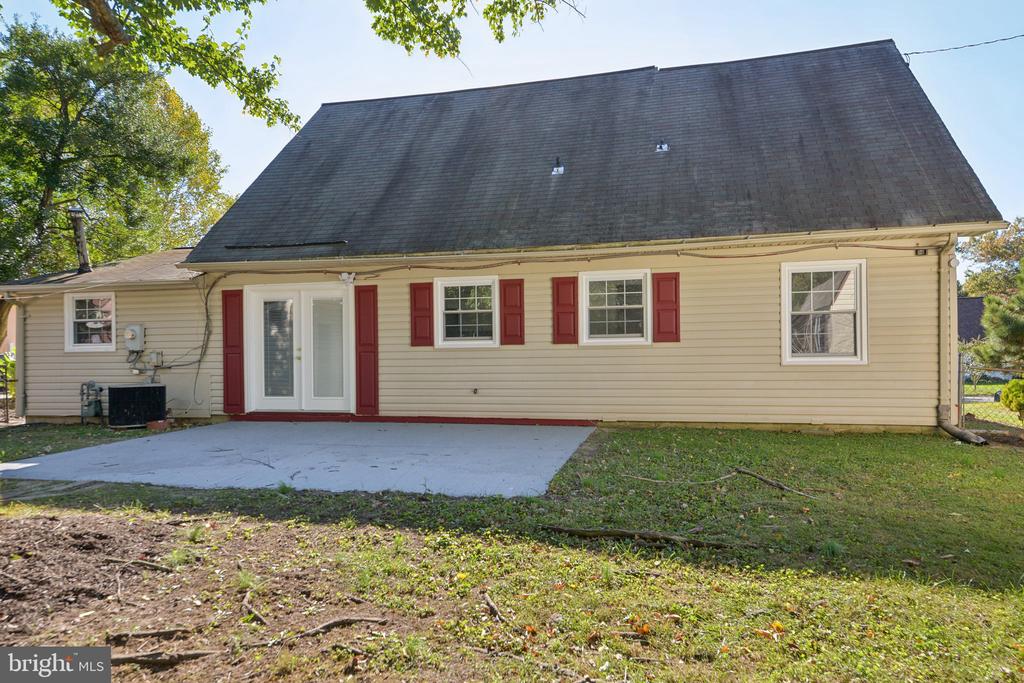 12606 Beechfern Ln