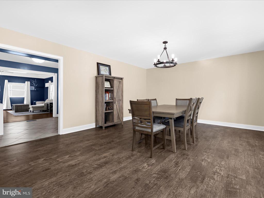 3414 MORLOCK LANE