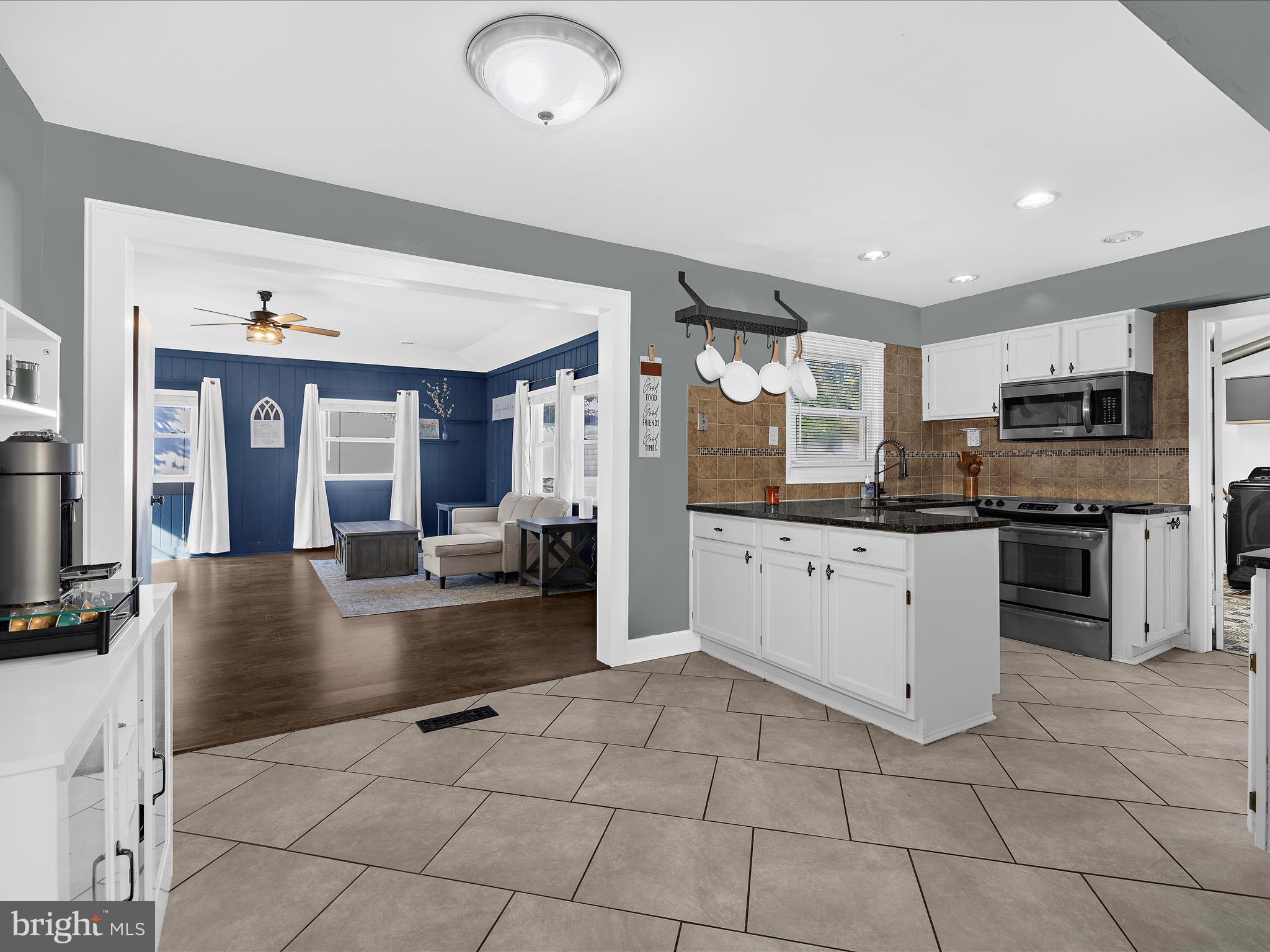 3414 MORLOCK LANE