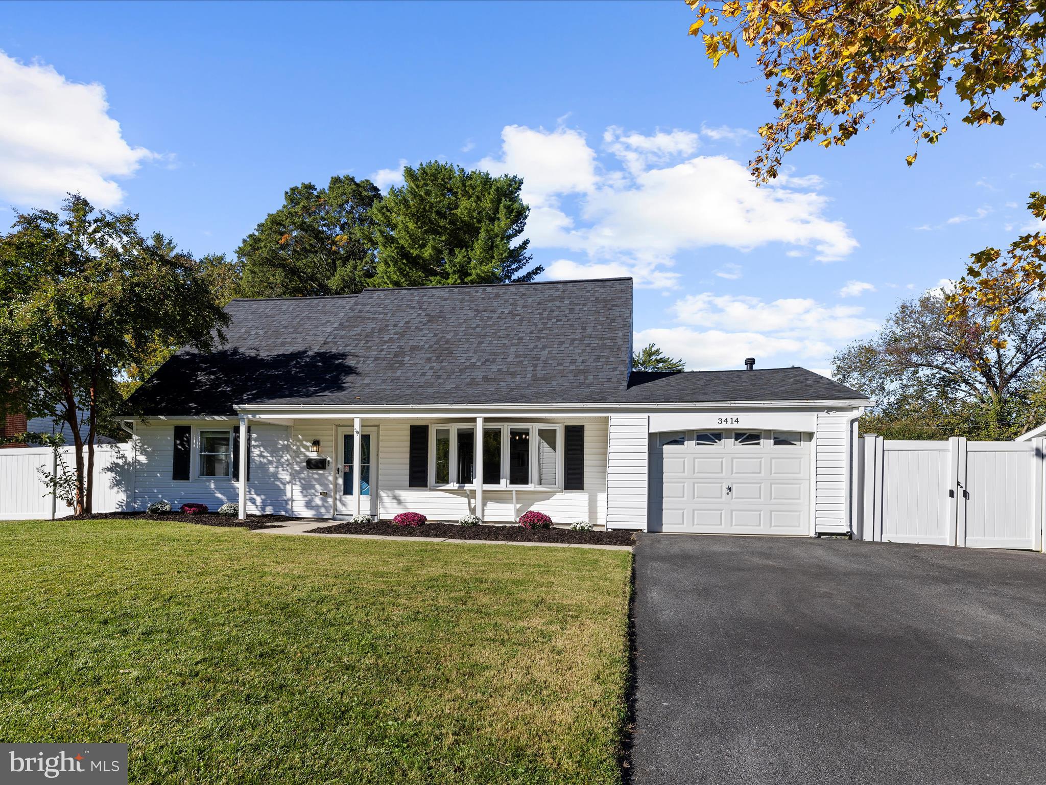 3414 MORLOCK LANE
