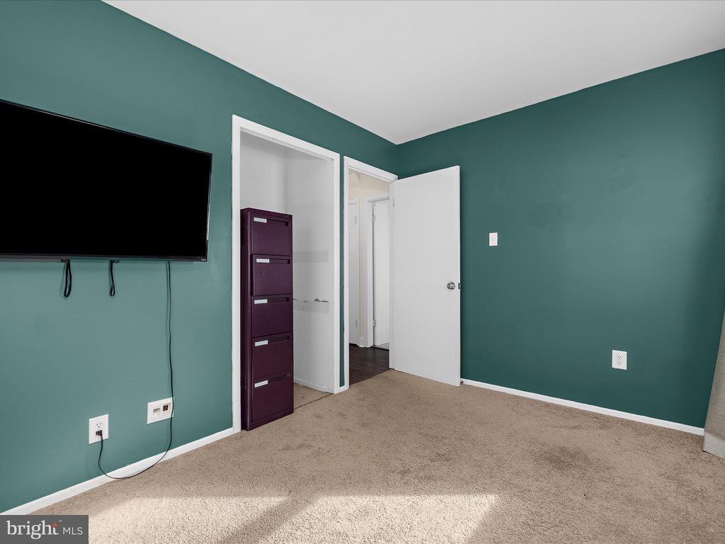 3414 MORLOCK LANE