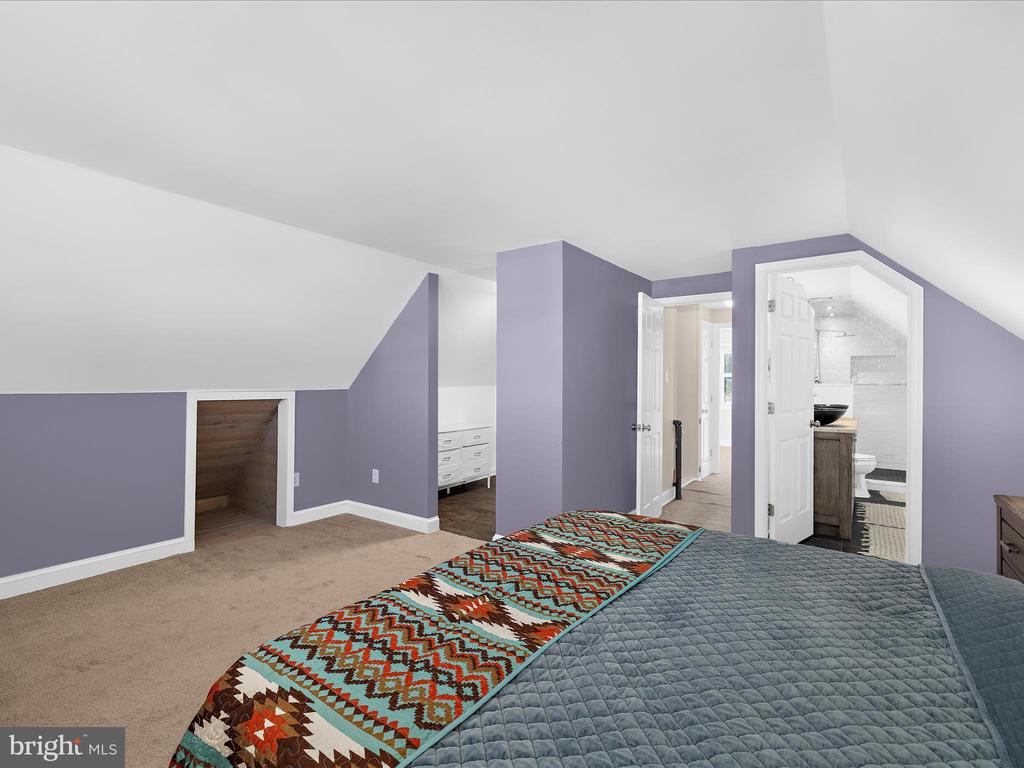 3414 MORLOCK LANE