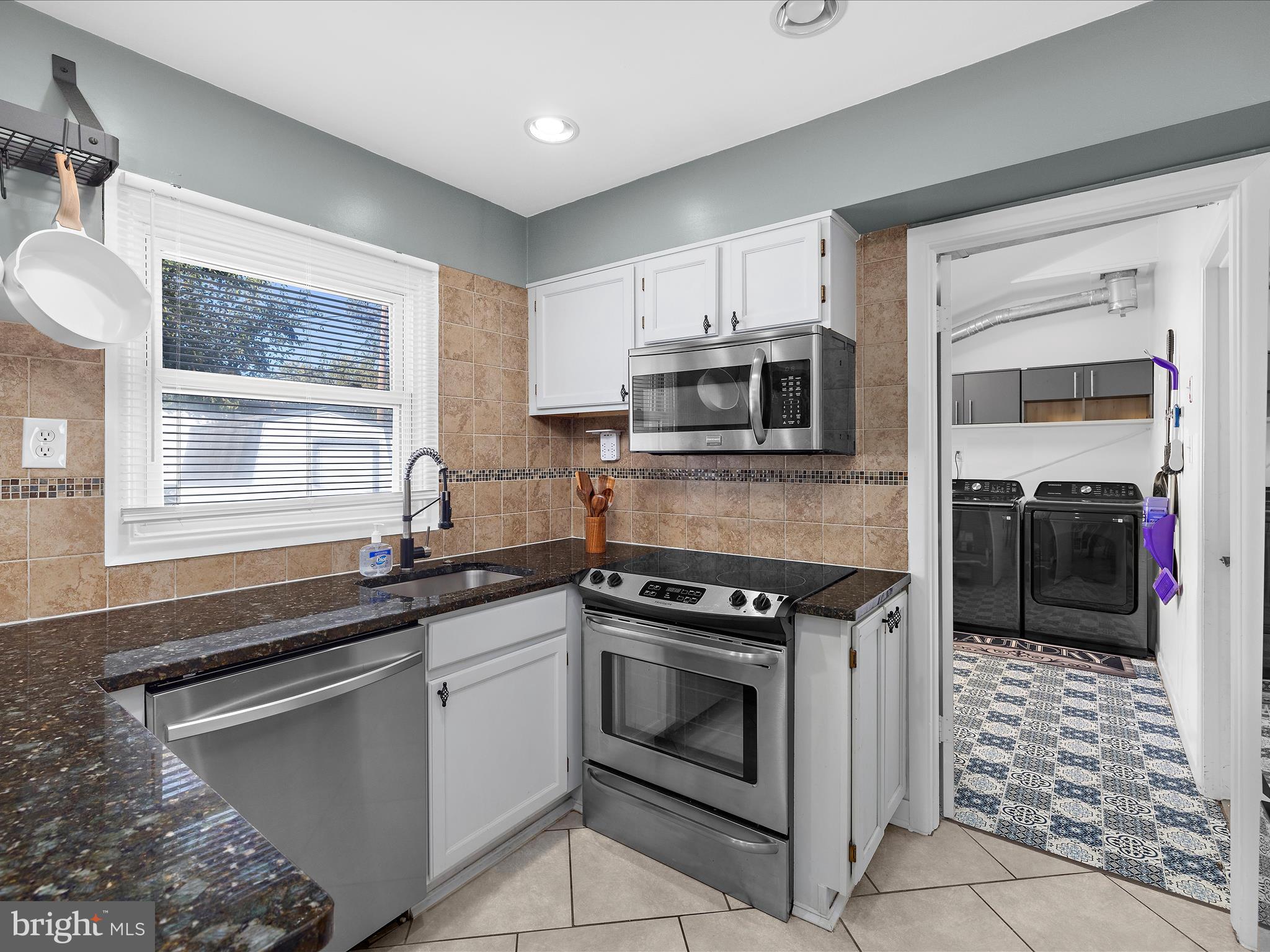 3414 MORLOCK LANE