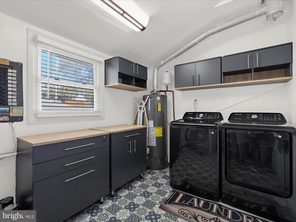3414 MORLOCK LANE