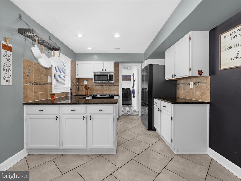 3414 MORLOCK LANE