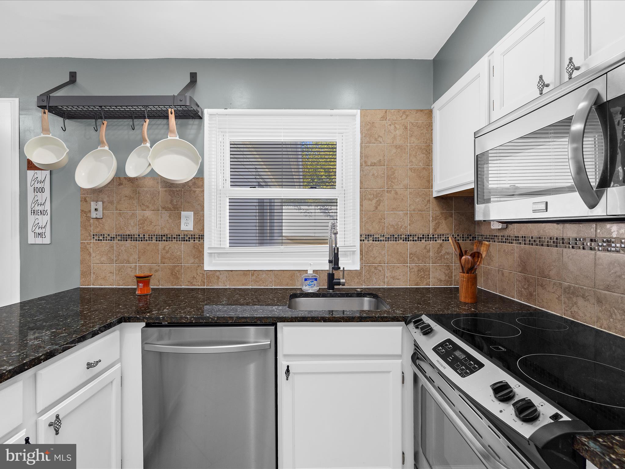 3414 MORLOCK LANE