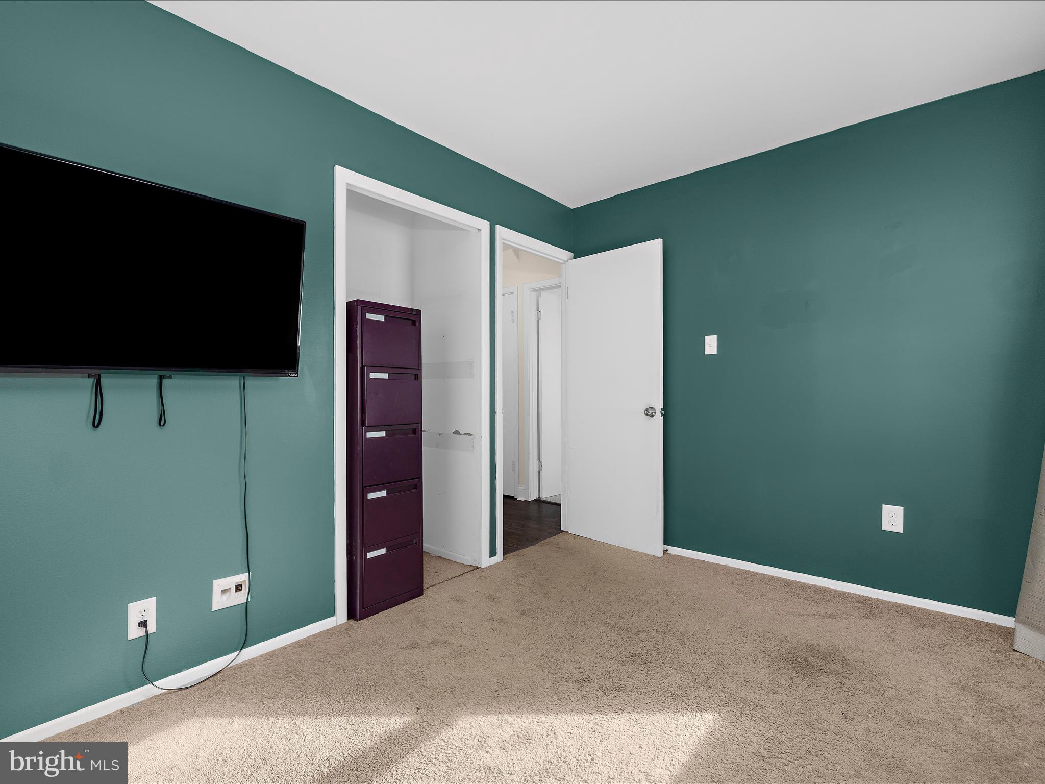3414 MORLOCK LANE