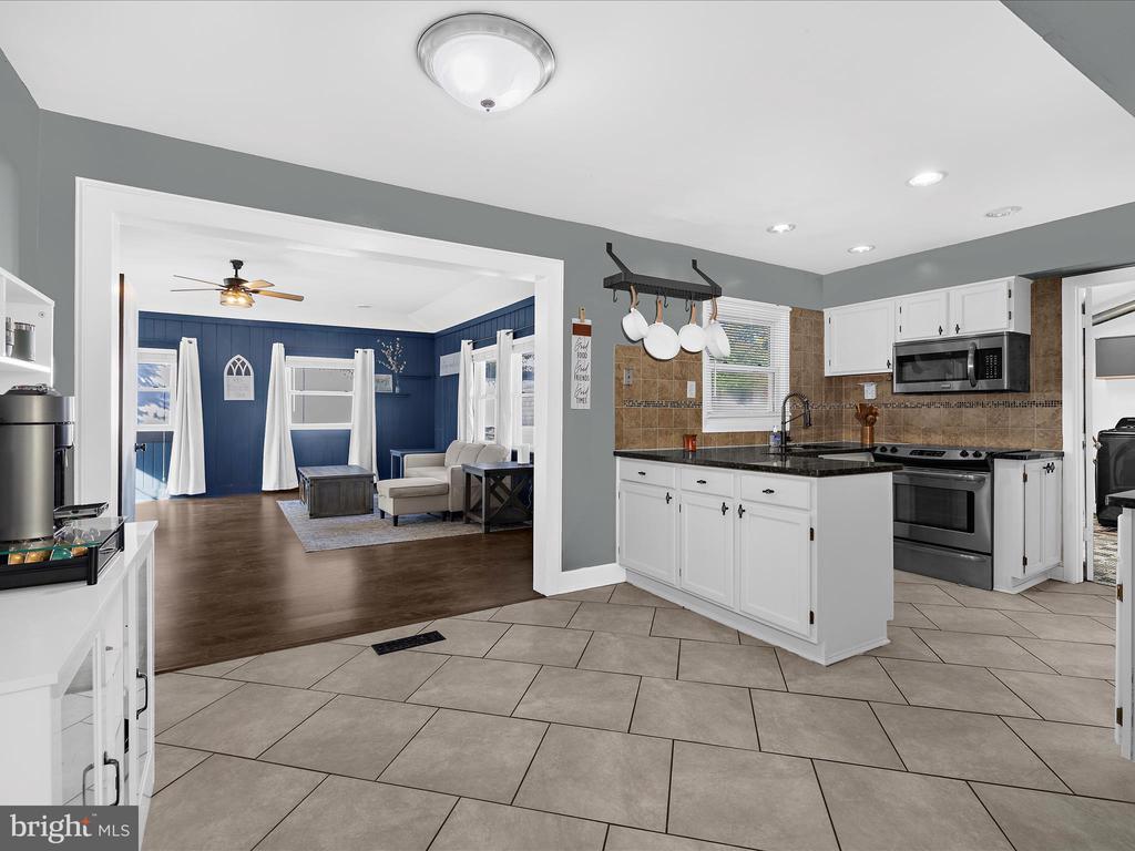 3414 MORLOCK LANE