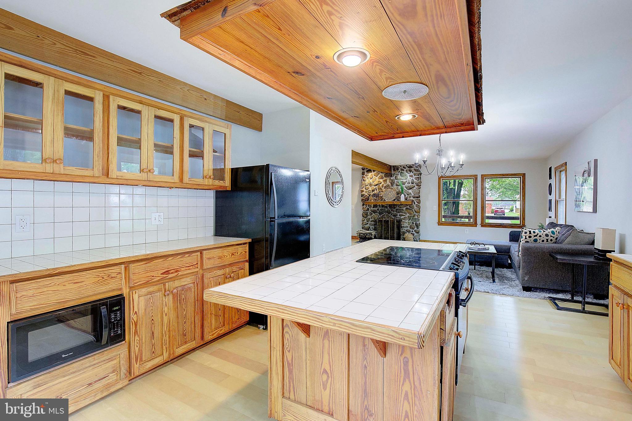 519 Chester River Beach Rd