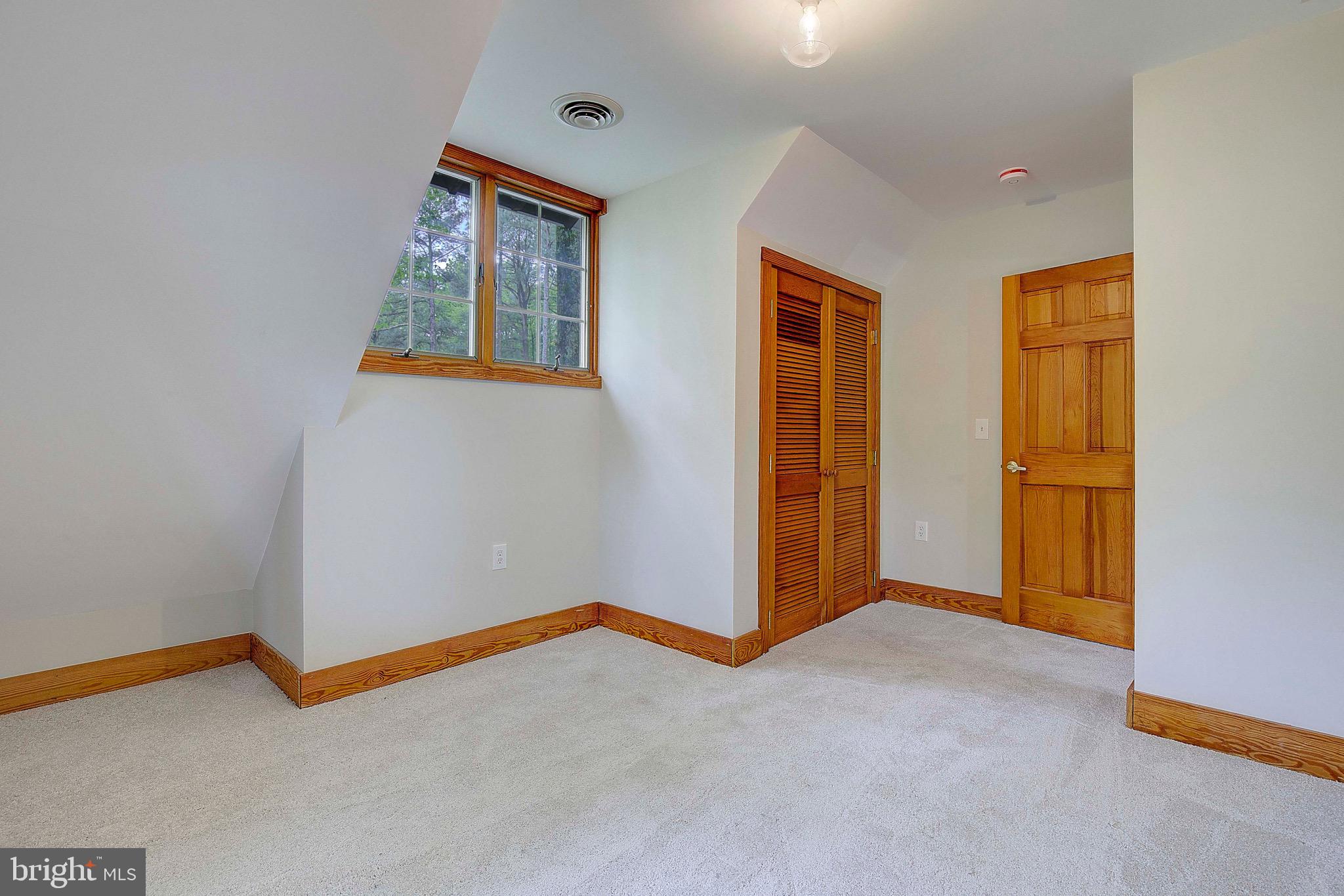 519 Chester River Beach Rd