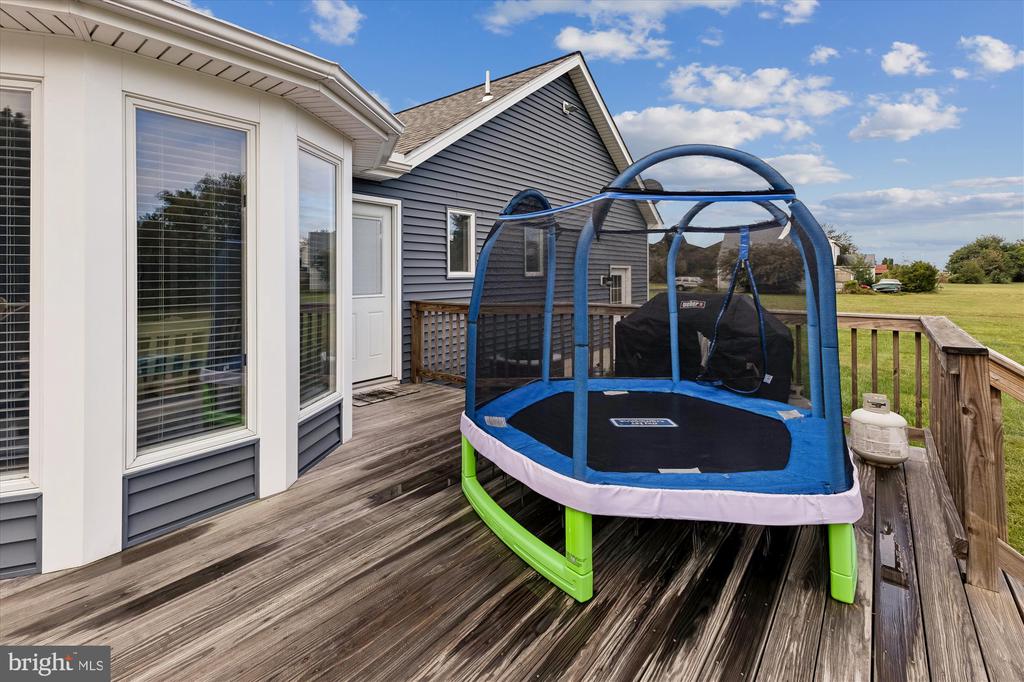 107 WINELAND WAY
