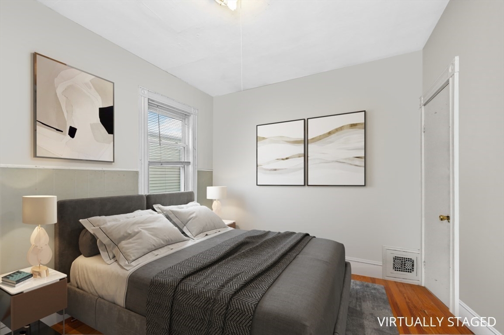 19 Dewolf St